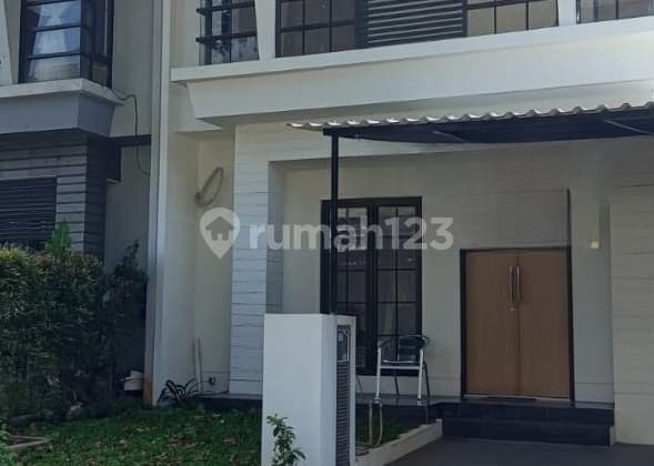 Rumah Semi Furnish di Emerald Residence Bintaro