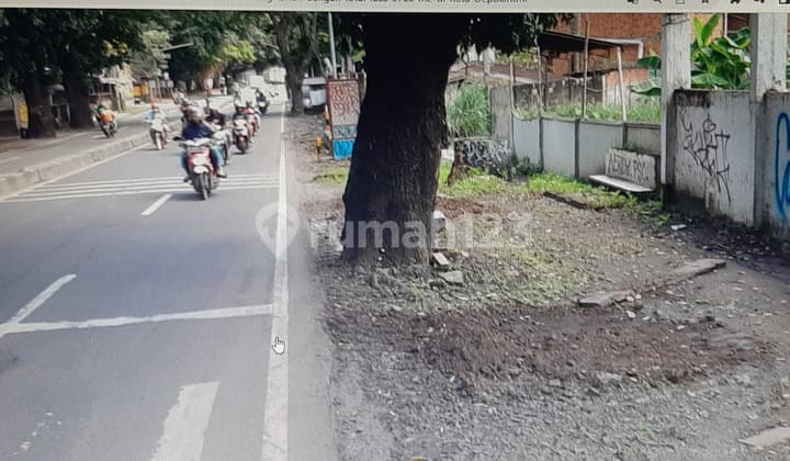 Tanah kosong satu hamparan