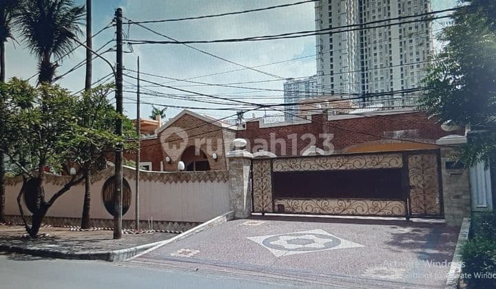 Rumah mewah tanah luas Sunter