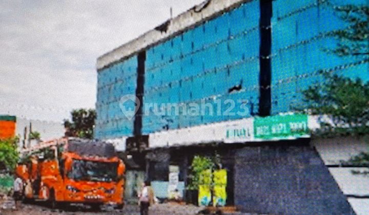 Dealer dan Bengkel Hitung Tanah