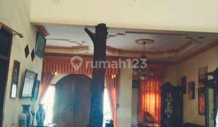 Safe & Comfortable 2-Storey Residence in Margahayu