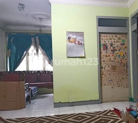 Rumah Area Kodya Dekat Ke Pusat Kota Bandung di Astana Anyar