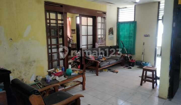 Rumah Bisa Dijadikan Usaha Konveksi di Kopo Permai