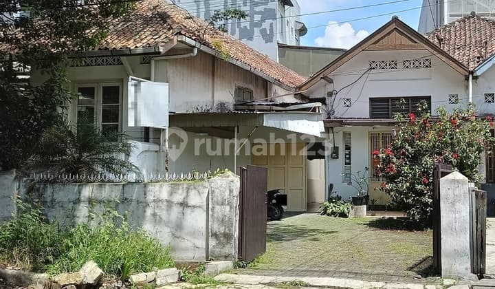 Rumah Strategis di Sumur Bandung - Dekat Area Kuliner