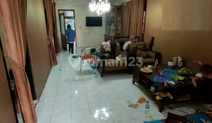 Rumah Luas Murah Daerah Ramai di Pojok Utara, Cimahi