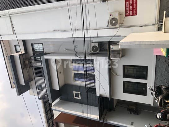 Rumah Kost 3 Lantai Kosambi Dalam Tomang Jatipulo Jakbar