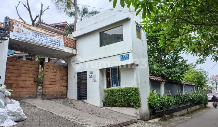Rumah kost dekat toll jorr Bintaro jl kesehatan bawah dibawah pasar