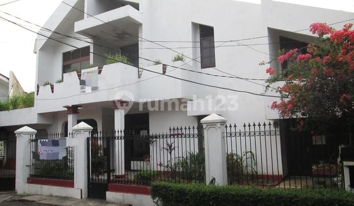 Rumah Luas Jl Merak Blok N Bintaro Sektor 3 Tangerang Selatan