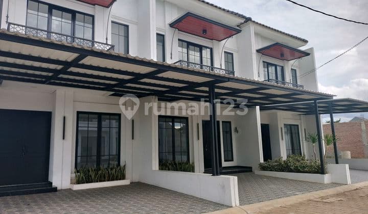 Hunian Modern Design Classic Nyaman Strategis Di Jantung Kota Depok