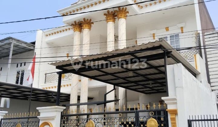 Rumah Design American Clasic Siap Huni Pondok Melati Pondok Gede