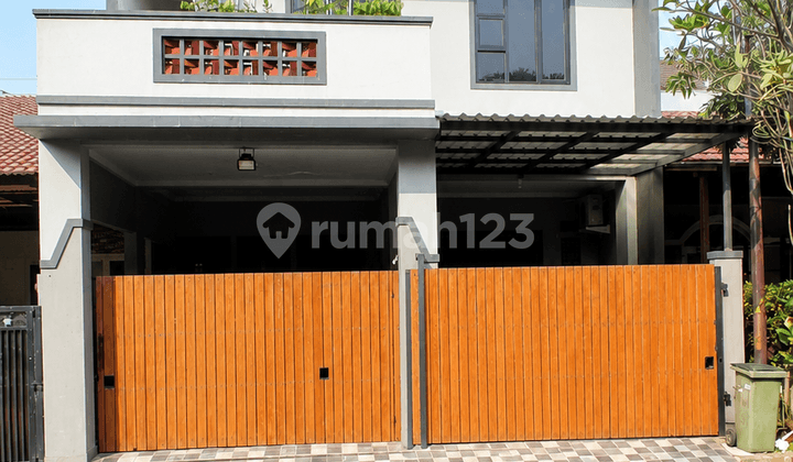 Modern House in an Elite Cluster in Cikunir