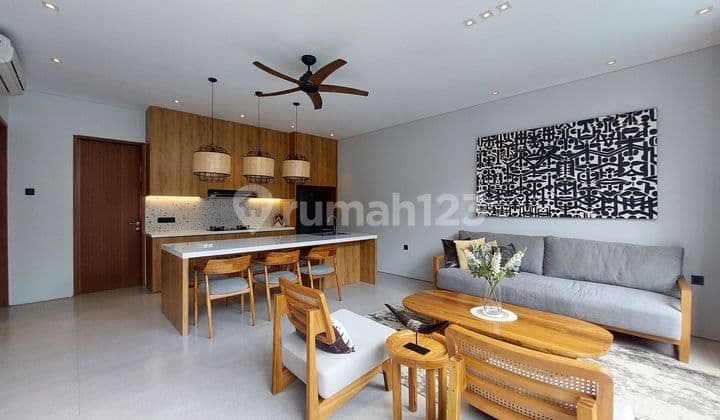 VILLA FOR SALE LEASEHOLD DI SEMINYAK BALI
