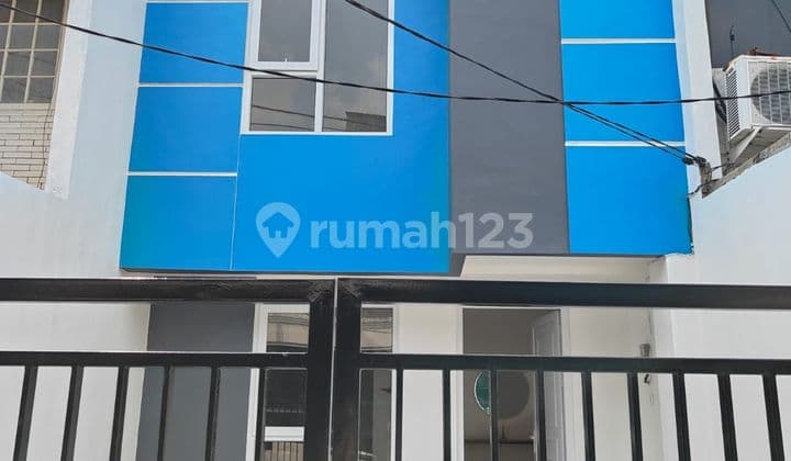 Dijual Cepat Rumah Full Renovasi,Lokasi Strategis Harga Ekonomis,Jl.kelapa Molek,Kelapa Gading,Jakarta - Utara