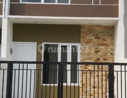 Dijual Cepat 1 - Unit Rumah Baru 2 - Lantai, Milenialis Lokasi Strategis.harga Ekonomis di Perum.gading Griya Residence.jakarta - Utara