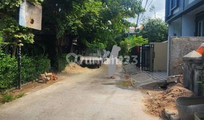 DIJUAL CEPAT TANAH POSISI DI HOOK HARGA MURAH ,LOKASI STRATEGIS JL BULBUL , KOMPLEK BEA CUKAI , SUKAPURA , JAKARTA - UTARA