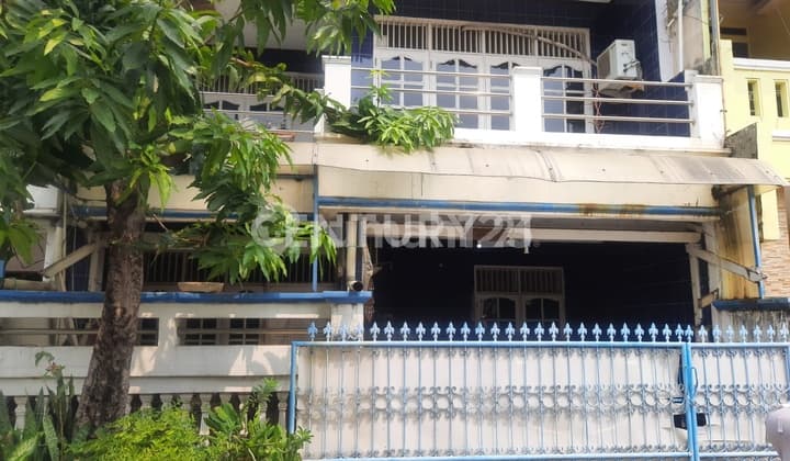 Rumah Strastrategis di Perum Harapan Indah Bekasi