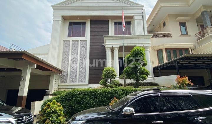 Rumah Mewah Design Modern Siap Huni di Kawasan Elite Bsd City