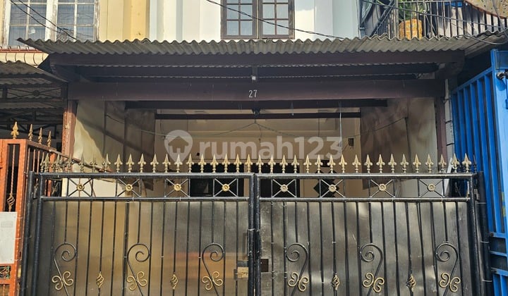 Siap.huni! Rumah Furnish 2 Lantai Murah Harga 1,2 M di Jakarta Barat