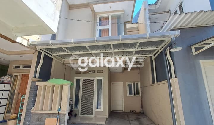 Rumah Donokerto, Kapasan. Modern Minimalis 2 Lantai