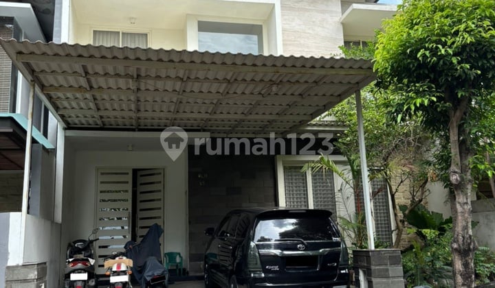 Dijual Rumah Woodland Citraland Surabaya 2 Lantai Furnished