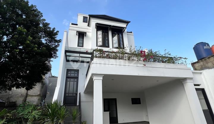Town House Exclusive Dijalan M Kahfi Jagakarsa,Jakarta Selatan