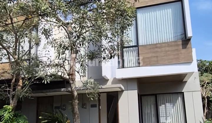 Rumah Hook.dekat Bintaro 8 Menit Ke.tol