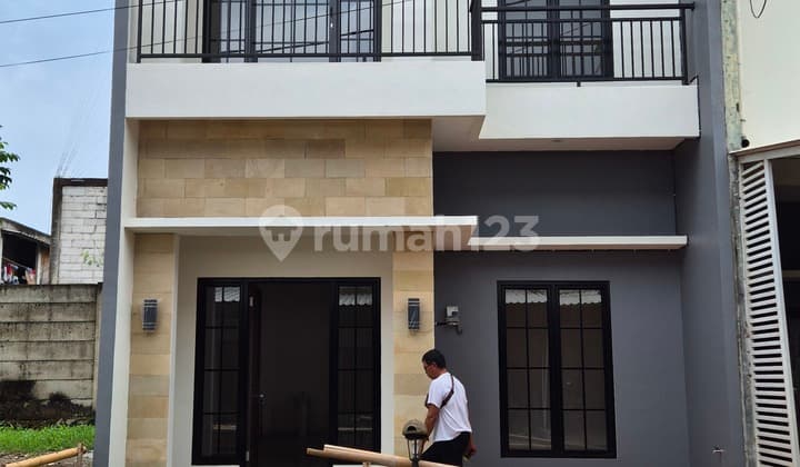 ******** House Serpong, BSD. South Tangerang