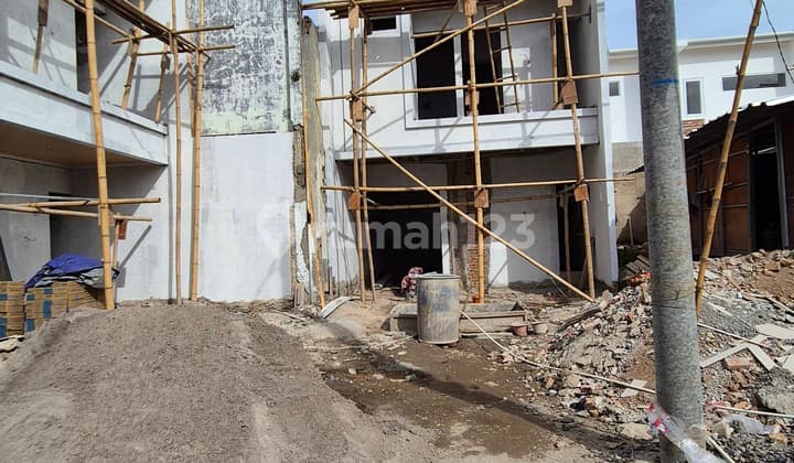 Rumah di Petukangan Jakarta Selatan