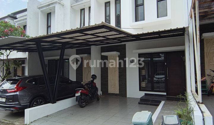 Rumah 2 Lantai.di.ciputat Nempel.bintaro.dekat Stasiun KRL Jurang Mangu