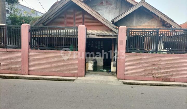 Tanjung Barat House South Jakarta Area 509 Meters IDR 20 Million/ Meter SHM Certificate Tanjung Barat House South Jakarta Area 509 Meters IDR 20 Million/ Meter SHM Certificate