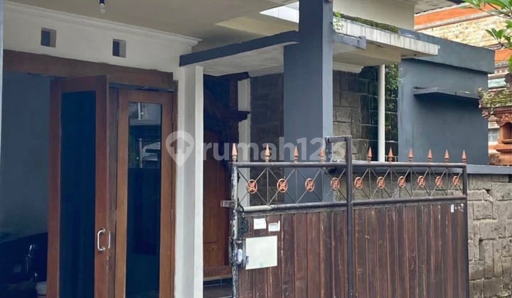 Rumah Semi Furnished Darmasaba