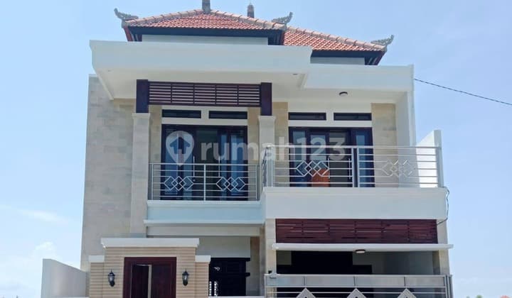 Rumah Baru Unfurnished 2 Lantai Dengan View Sawah