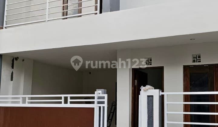 Rumah Minimalis 2 Lantai Kori Nuansa Jimbaran