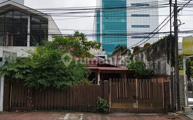 Dijual Rumah Strategis di Jalan Kesehatan Raya Jakarta Pusat