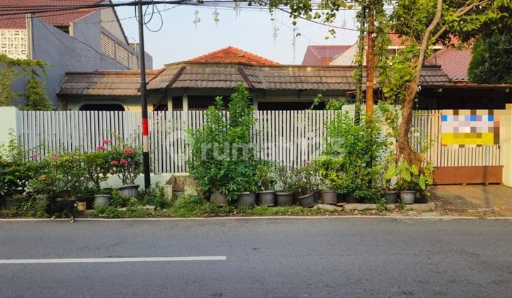 Rumah di Komplek Abadi Duren Sawit Jakarta Timur