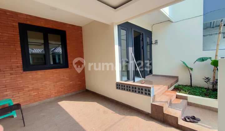 Rumah Baru Nyaman Minimalis di Kawasan Bintaro Tangsel Ut-18133