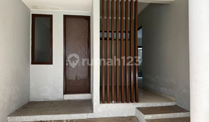 Rumah Modern Minimalis Siap Huni di Bintaro Wt-17600