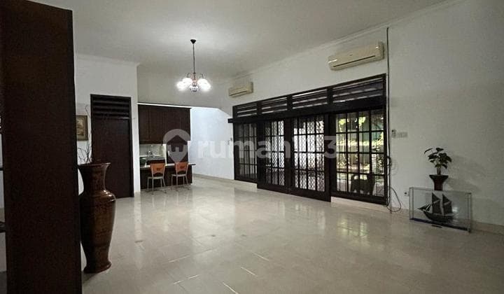 Rumah Hitung Tanah Cocok Utk Kantor di Kebayoran Baru Jaksel17836