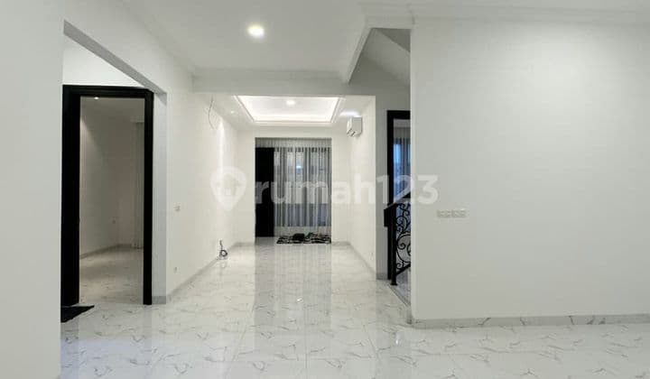 Rumah Brand New American Classic di Bintaro Tangsel Af-16834