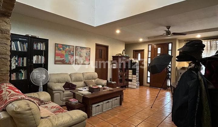 Rumah Modern Dalam Cluster di Bintaro Tangsel Ut-17823