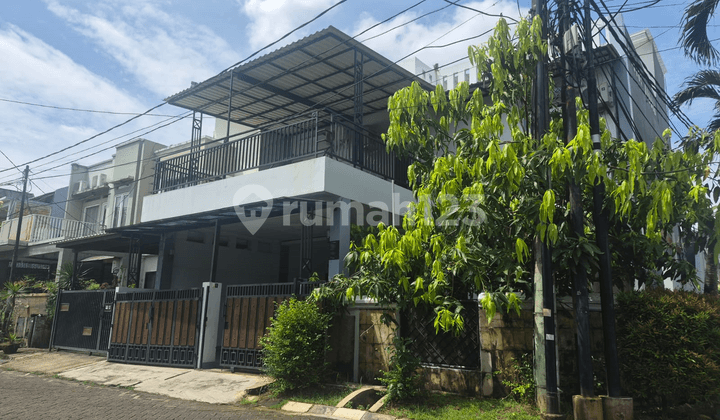 Rumah Rapih Dalam Cluster di Area Bintaro Tangsel Js-18026