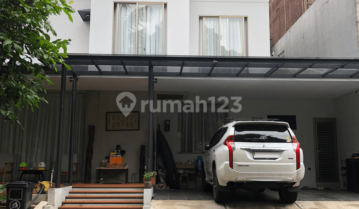 Hotsale! Corner Position House in Favorite Cluster Bintaro Jaya Tangsel Gb-14203