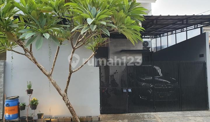 Rumah Dekat Tol Parigi di Ciputat Tangsel Om-17682