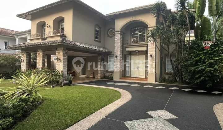 Rumah Mewah Posisi Hook di Lippo Karawaci Tangerang Gb-17842