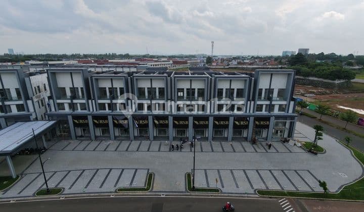 Ruko Exlusive Strategis di Gading Serpong Tangerang Bs-17817
