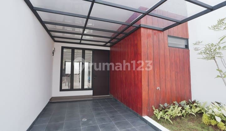 Dijual Rumah di Depok,2 Lantai Siap Huni 4 Menit Tol Cimanggis