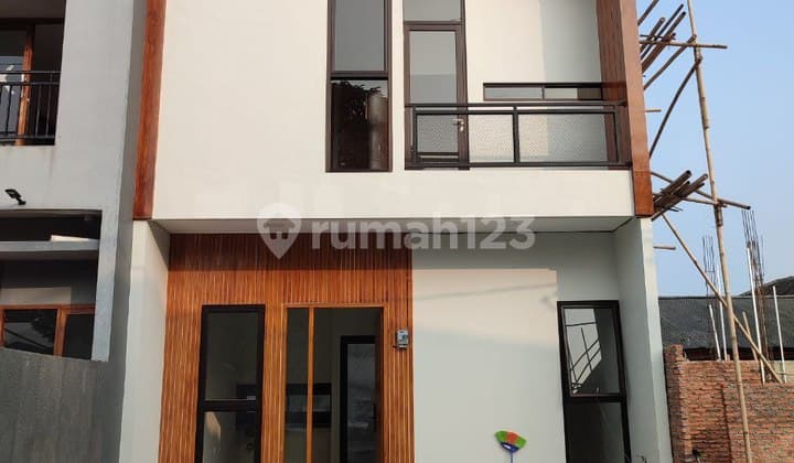 Jual Rumah Pamulang,2 Lantai 4 Km Stasiun Jurangmangu