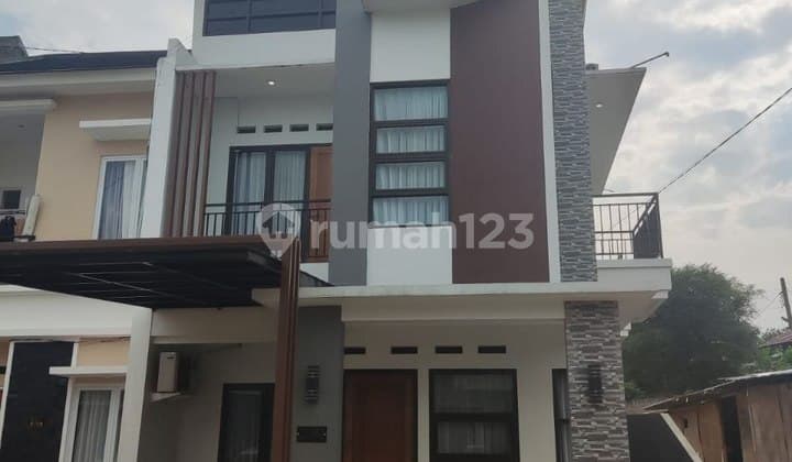 Jual Rumah Sawangan Depok Siap Huni Pinggir Jalan Raya