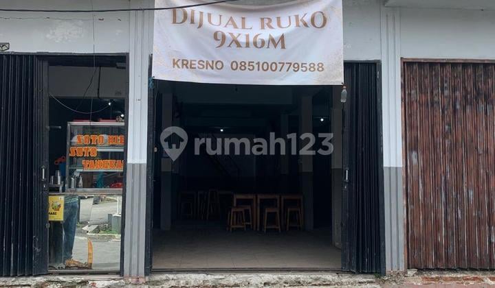 Rumah Cimone, Jl. Beta, Seberang Alfamart., Cimone