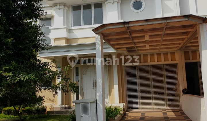 Vernonia Hoek Sebelah Taman Summarecon Bekasi Siap Huni Cash KPR